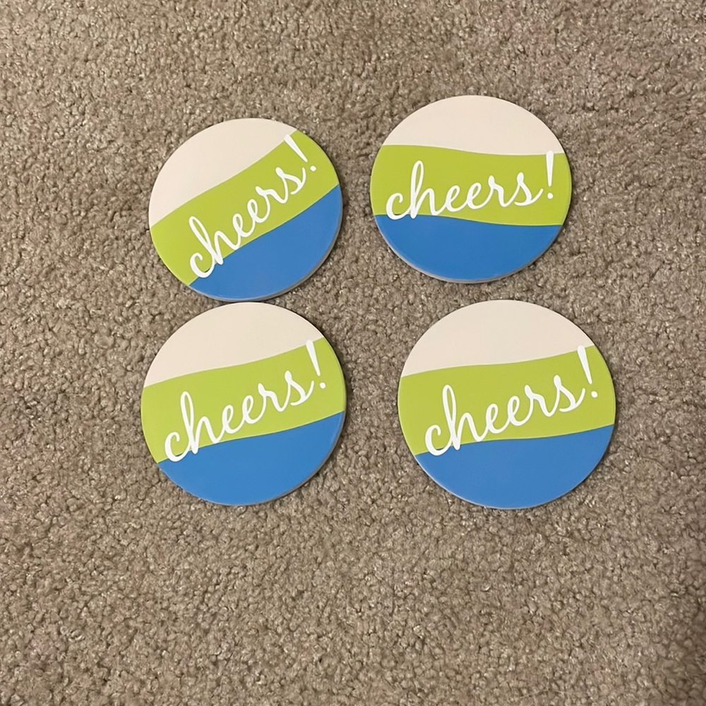 🛍️NEW Set of 6 coasters!